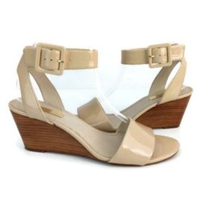 Louise et Cie Women's Nude Wedge Sandals Size 8.5